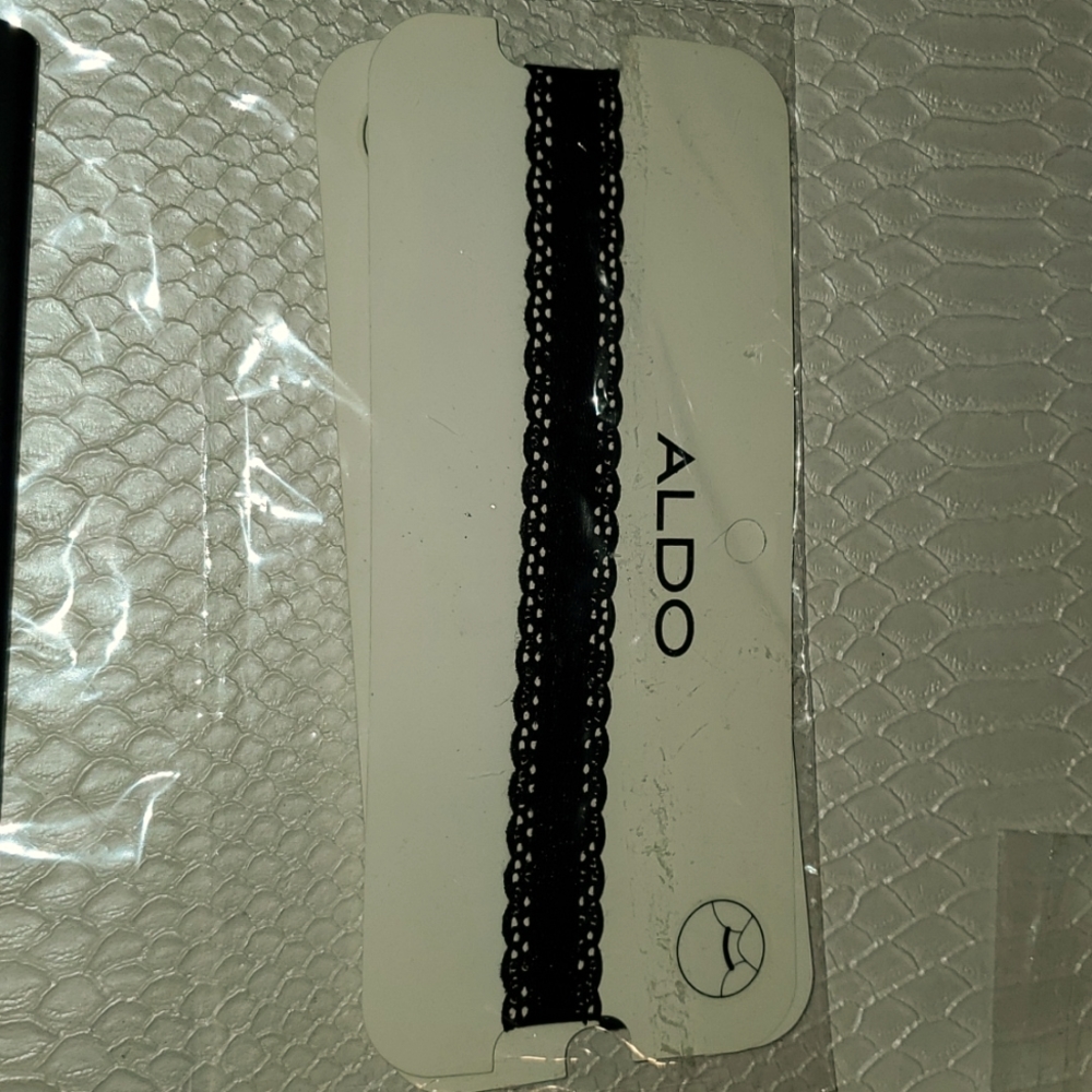 Black & Silver Necklace/Choker (Aldo)